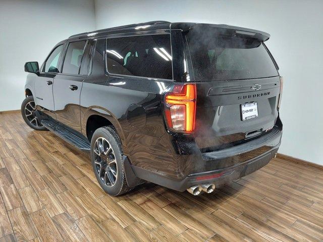 2023 Chevrolet Suburban Vehicle Photo in SAUK CITY, WI 53583-1301