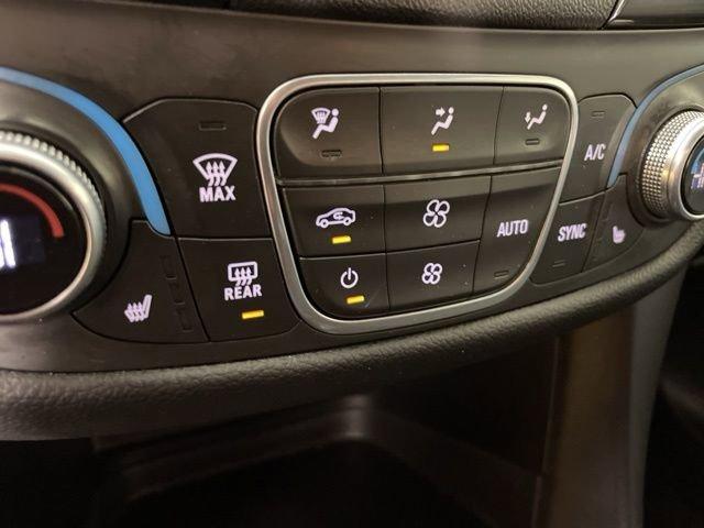2022 Chevrolet Equinox Vehicle Photo in PHOENIX, AZ 85014-3381