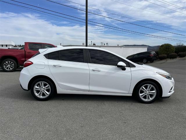 2017 Chevrolet Cruze Vehicle Photo in ALCOA, TN 37701-3235