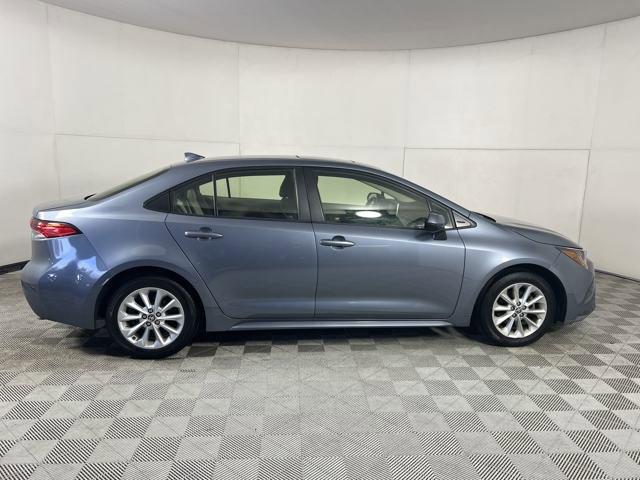 2020 Toyota Corolla Vehicle Photo in MEDINA, OH 44256-9001