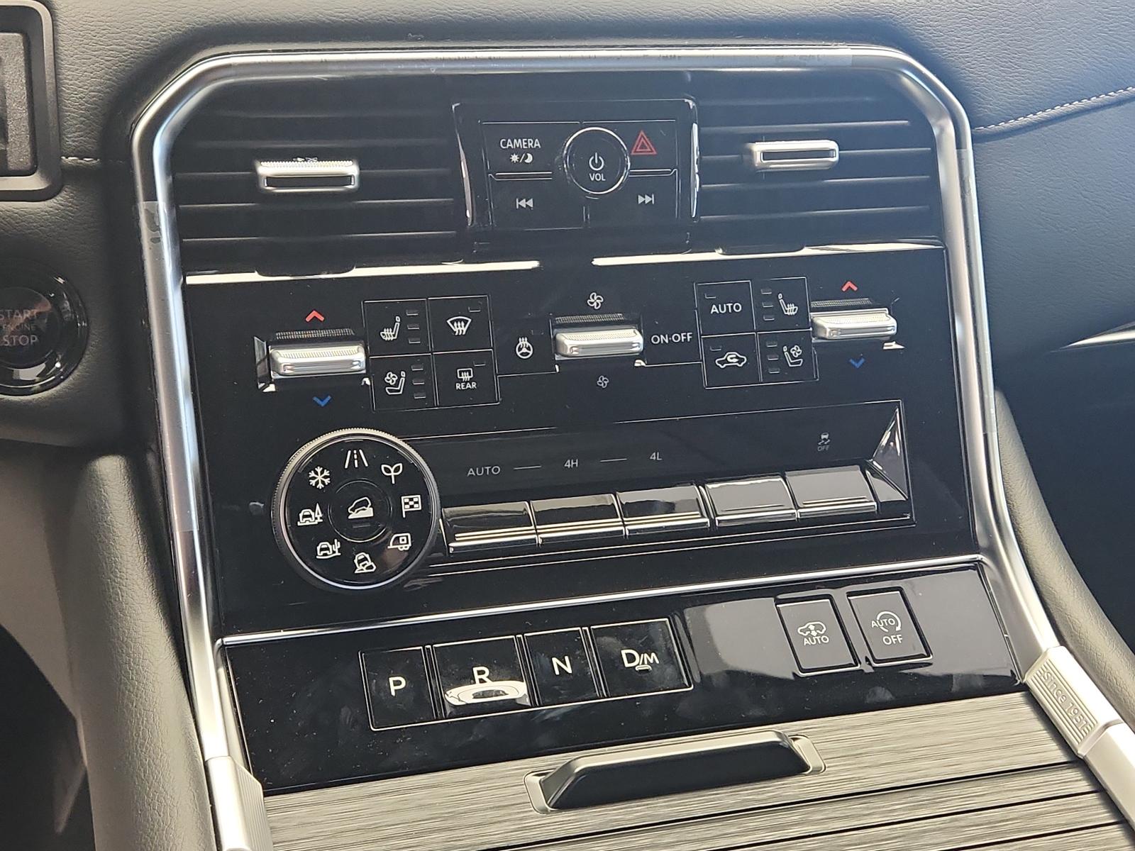 2025 Nissan Armada Vehicle Photo in Albuquerque, NM 87110