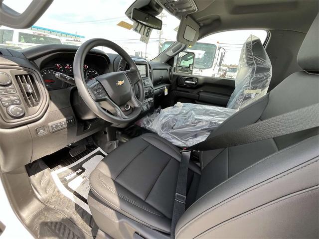 2024 Chevrolet Silverado 2500 HD Vehicle Photo in ALCOA, TN 37701-3235