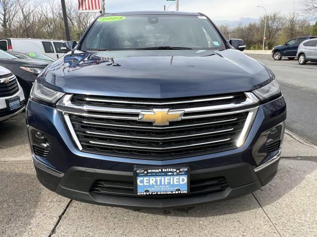 2023 Chevrolet Traverse Vehicle Photo in Roslyn, NY 11576