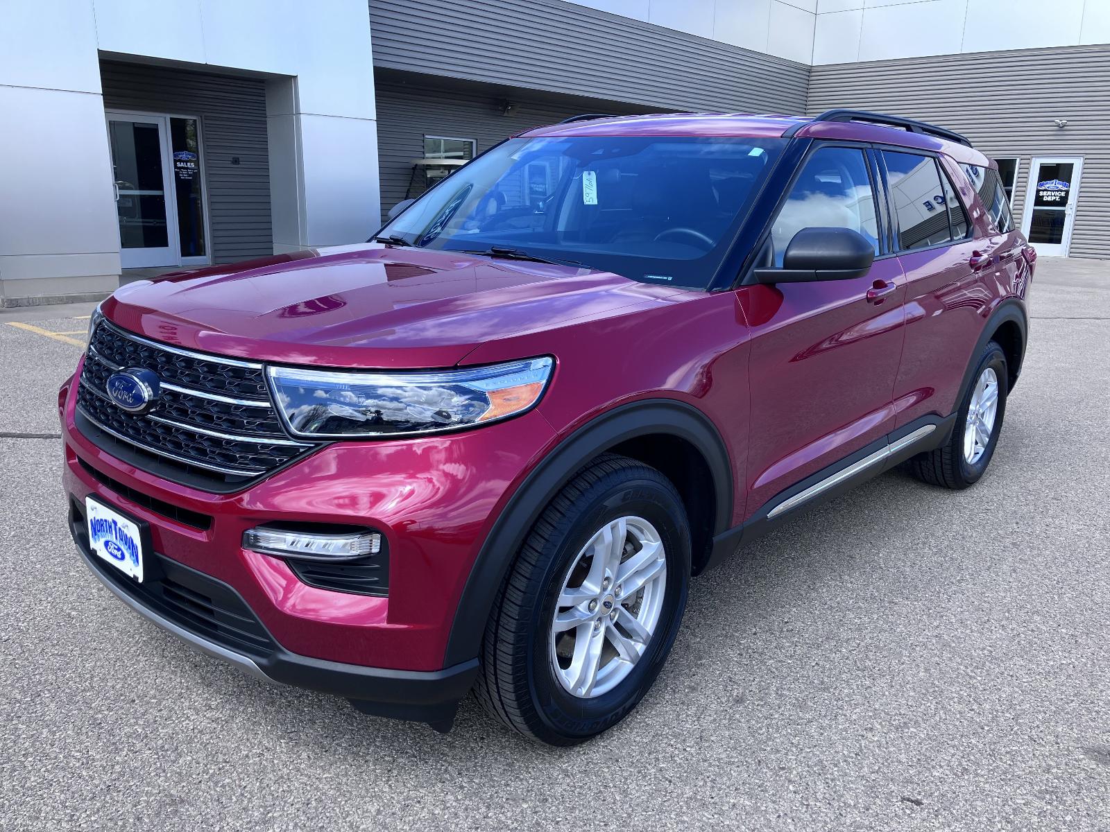 Used 2021 Ford Explorer XLT with VIN 1FMSK8DH2MGA71906 for sale in Menomonie, WI