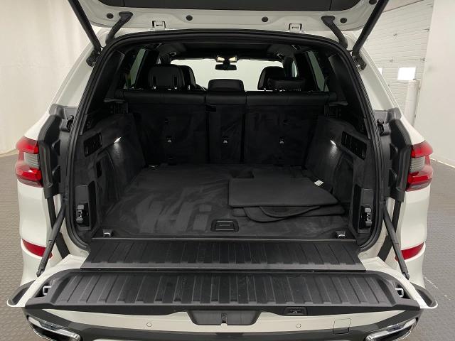 2022 BMW X5 xDrive40i Vehicle Photo in Appleton, WI 54913
