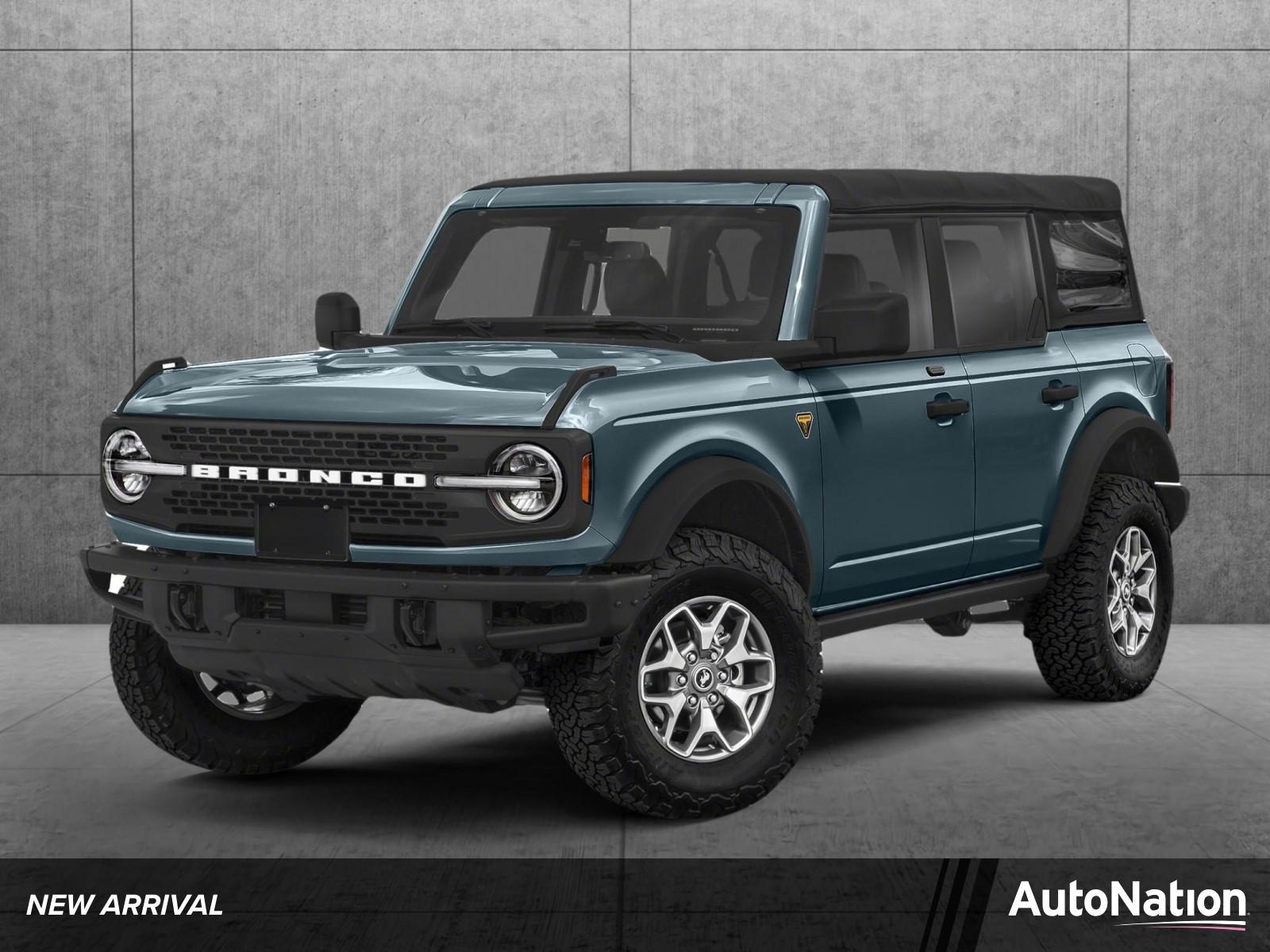 2023 Ford Bronco Vehicle Photo in Valencia, CA 91355