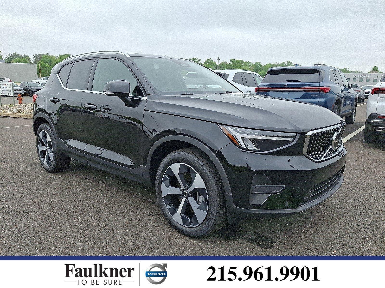 2025 Volvo XC40 Vehicle Photo in Trevose, PA 19053
