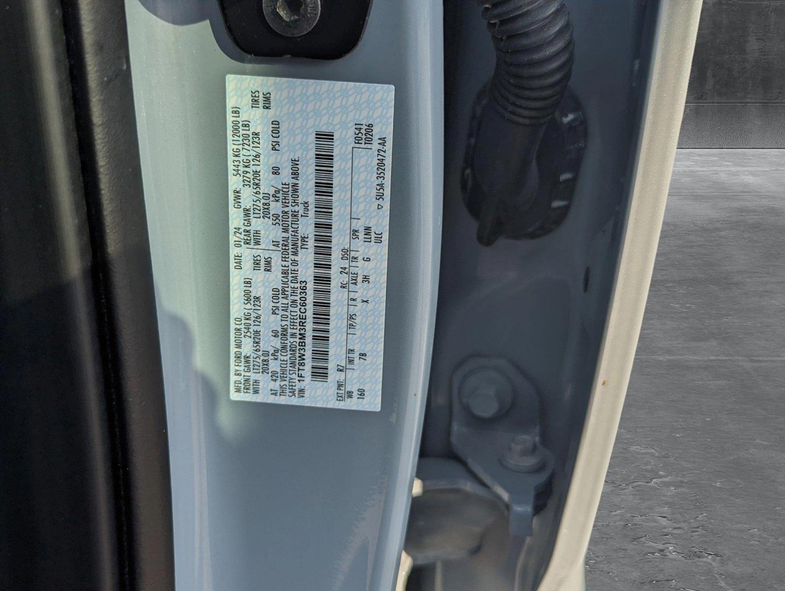 2024 Ford Super Duty F-350 SRW Vehicle Photo in Jacksonville, FL 32256
