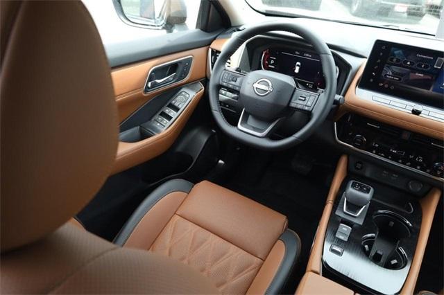 2025 Nissan Rogue Vehicle Photo in Hazelwood, MO 63042
