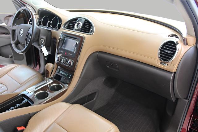 2016 Buick Enclave Vehicle Photo in Green Bay, WI 54304