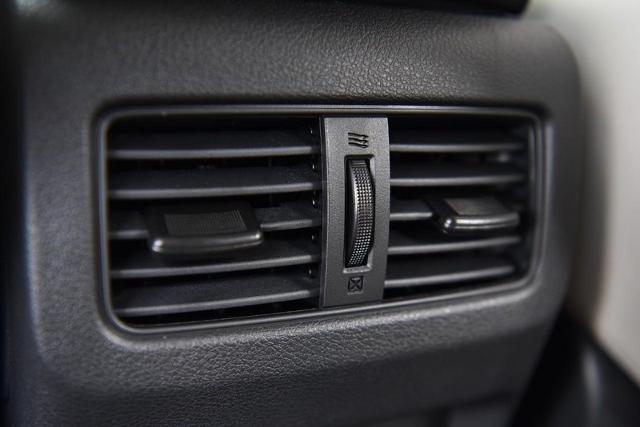 2025 Nissan Rogue Vehicle Photo in Ballwin, MO 63011
