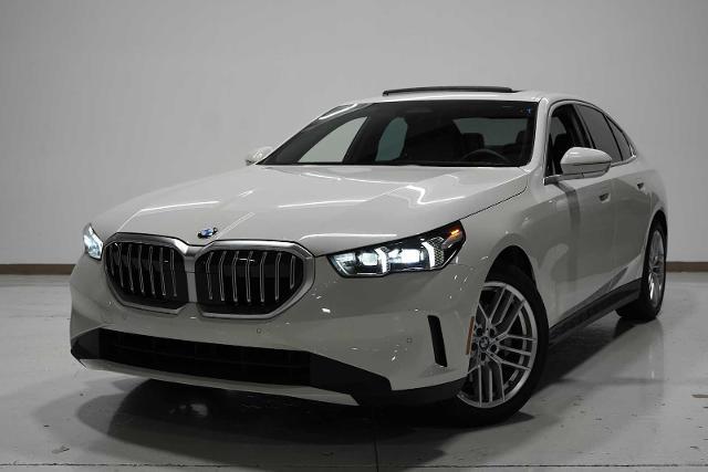 2024 BMW 530i Vehicle Photo in GRAPEVINE, TX 76051