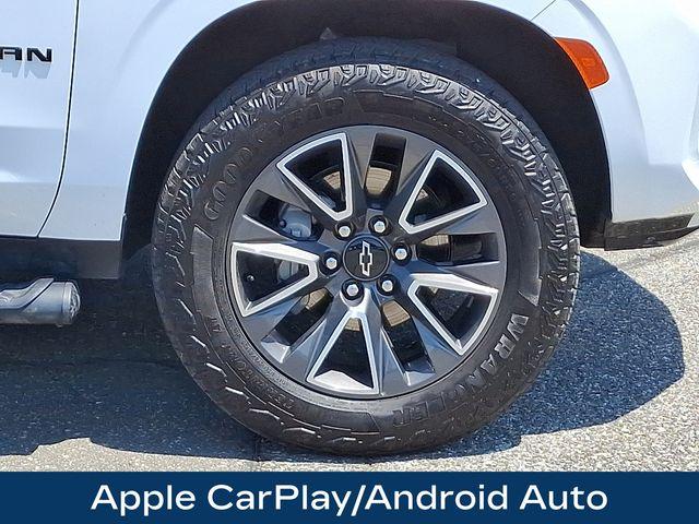 2023 Chevrolet Suburban Vehicle Photo in DANBURY, CT 06810-5034