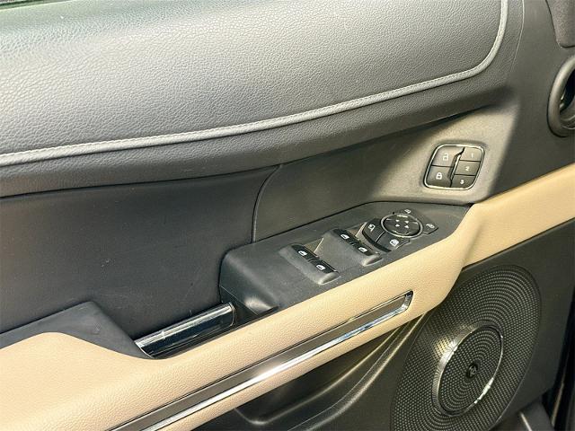 2023 Ford Expedition Vehicle Photo in EVERETT, WA 98203-5662