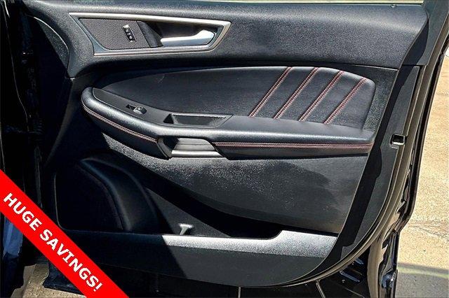 2024 Ford Edge Vehicle Photo in TOPEKA, KS 66609-0000