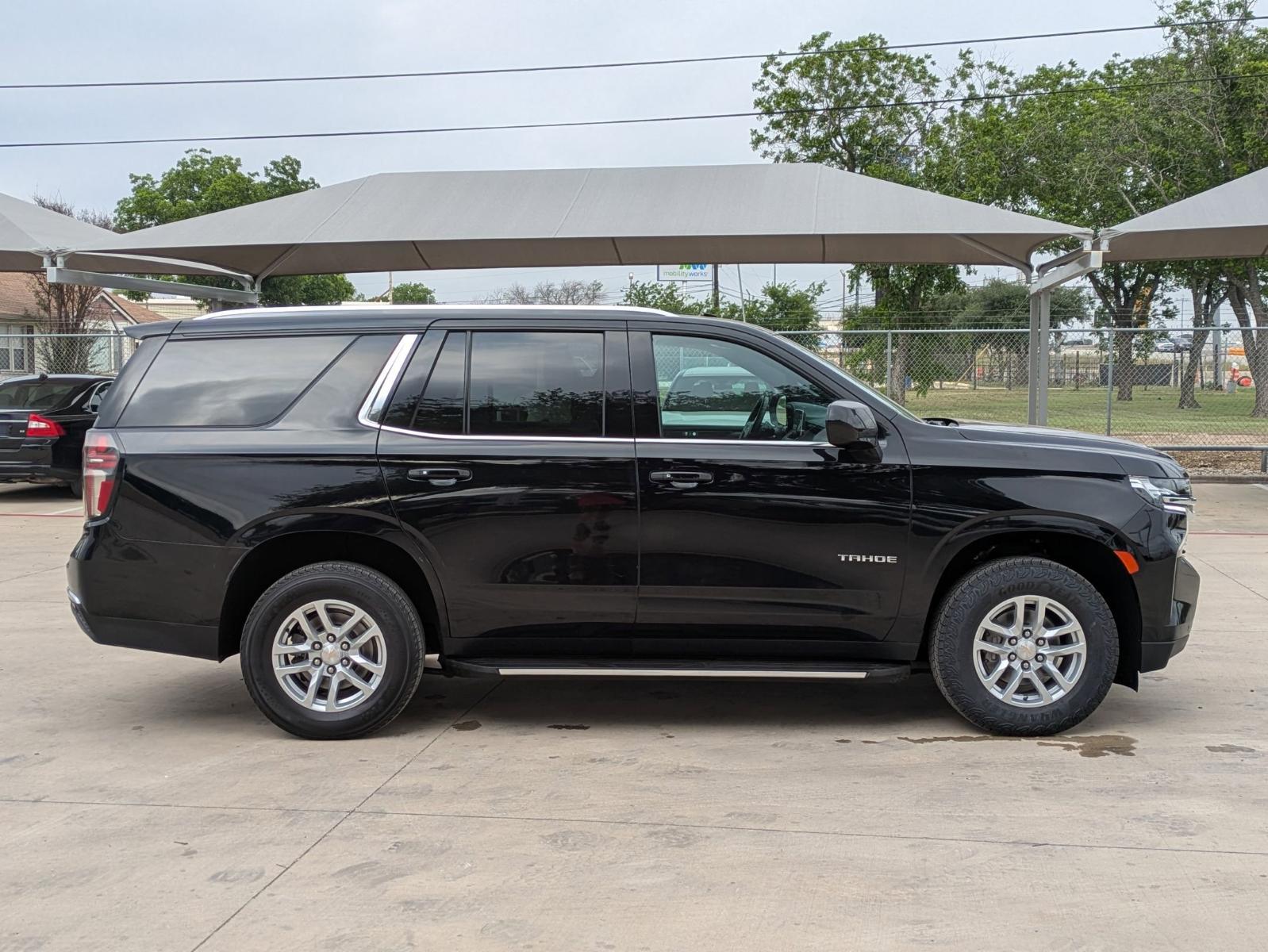2023 Chevrolet Tahoe Vehicle Photo in SELMA, TX 78154-1460