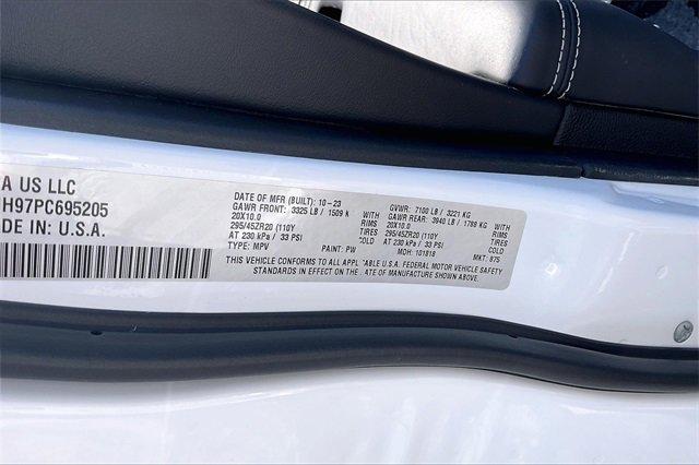 2023 Dodge Durango Vehicle Photo in INDEPENDENCE, MO 64055-1314