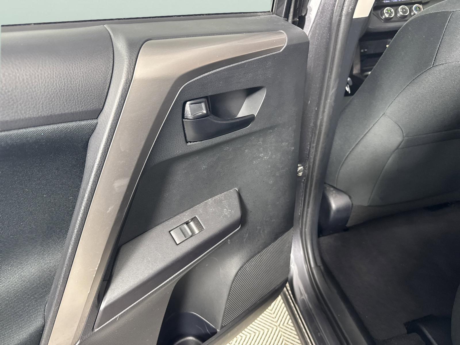 2017 Toyota RAV4 Vehicle Photo in Georgetown, TX 78626