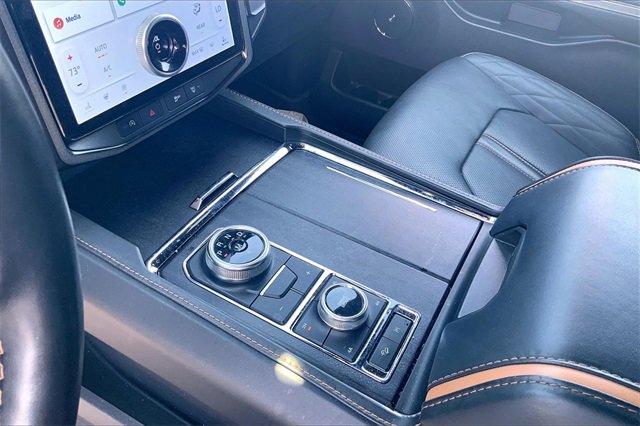 2022 Ford Expedition Max Vehicle Photo in INDEPENDENCE, MO 64055-1377