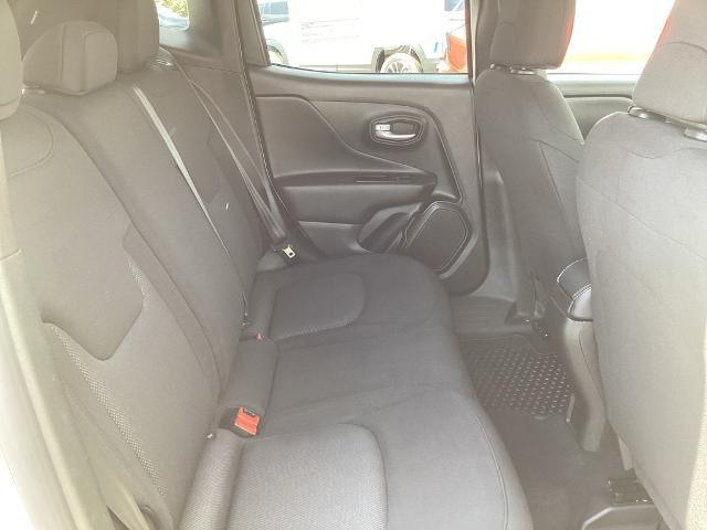 2023 Jeep Renegade Vehicle Photo in Gardner, MA 01440