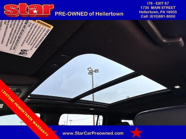 2021 GMC Yukon XL Vehicle Photo in Hellertown, PA 18055