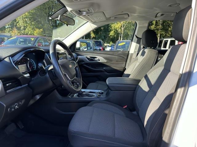 2021 Chevrolet Traverse Vehicle Photo in SAINT JAMES, NY 11780-3219