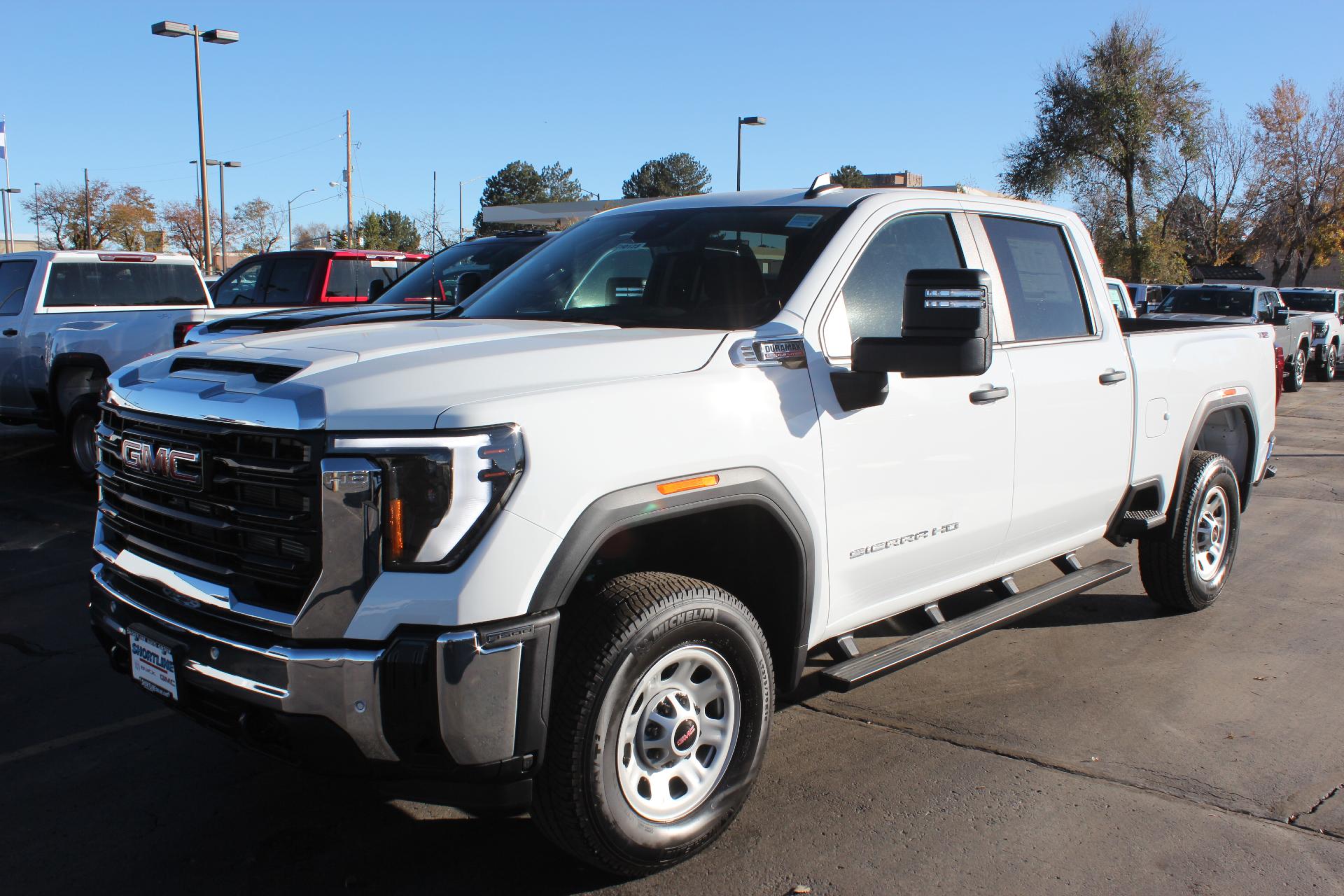 2025 GMC Sierra 3500 HD Vehicle Photo in AURORA, CO 80012-4011