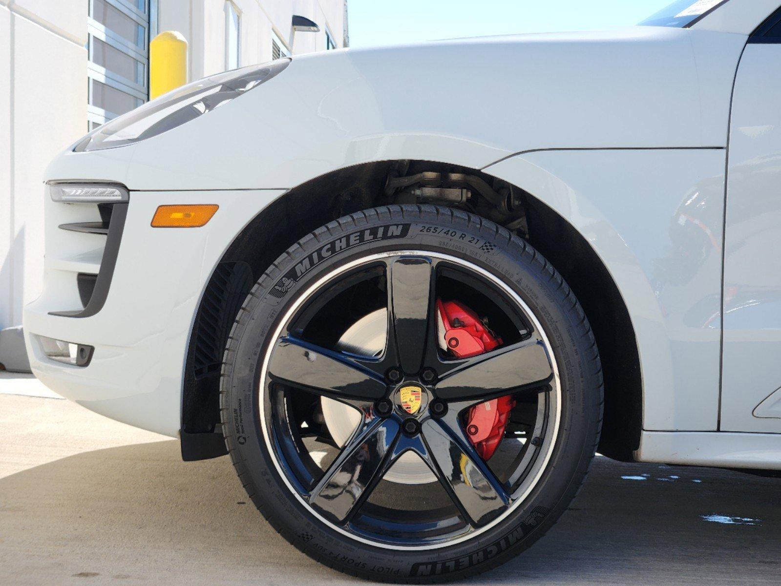 2018 Porsche Macan Vehicle Photo in PLANO, TX 75024