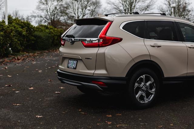 2017 Honda CR-V Vehicle Photo in NEWBERG, OR 97132-1927