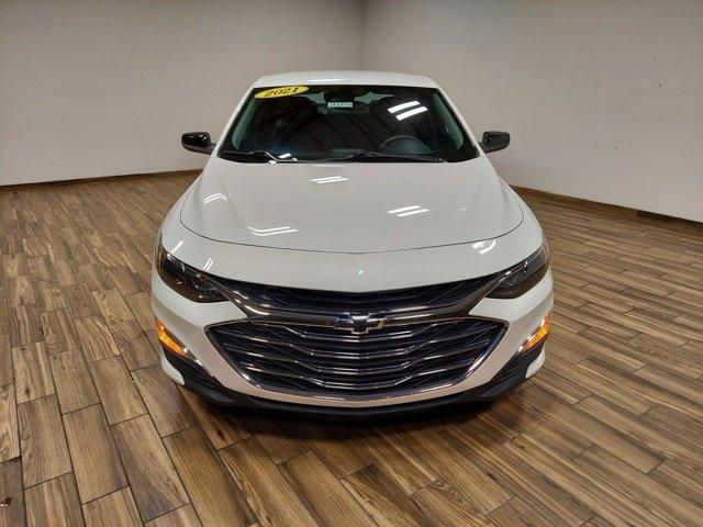 2021 Chevrolet Malibu Vehicle Photo in SAUK CITY, WI 53583-1301