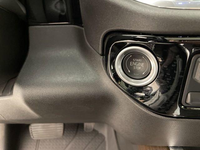 2025 Chevrolet Silverado 1500 Vehicle Photo in PHOENIX, AZ 85014-3381