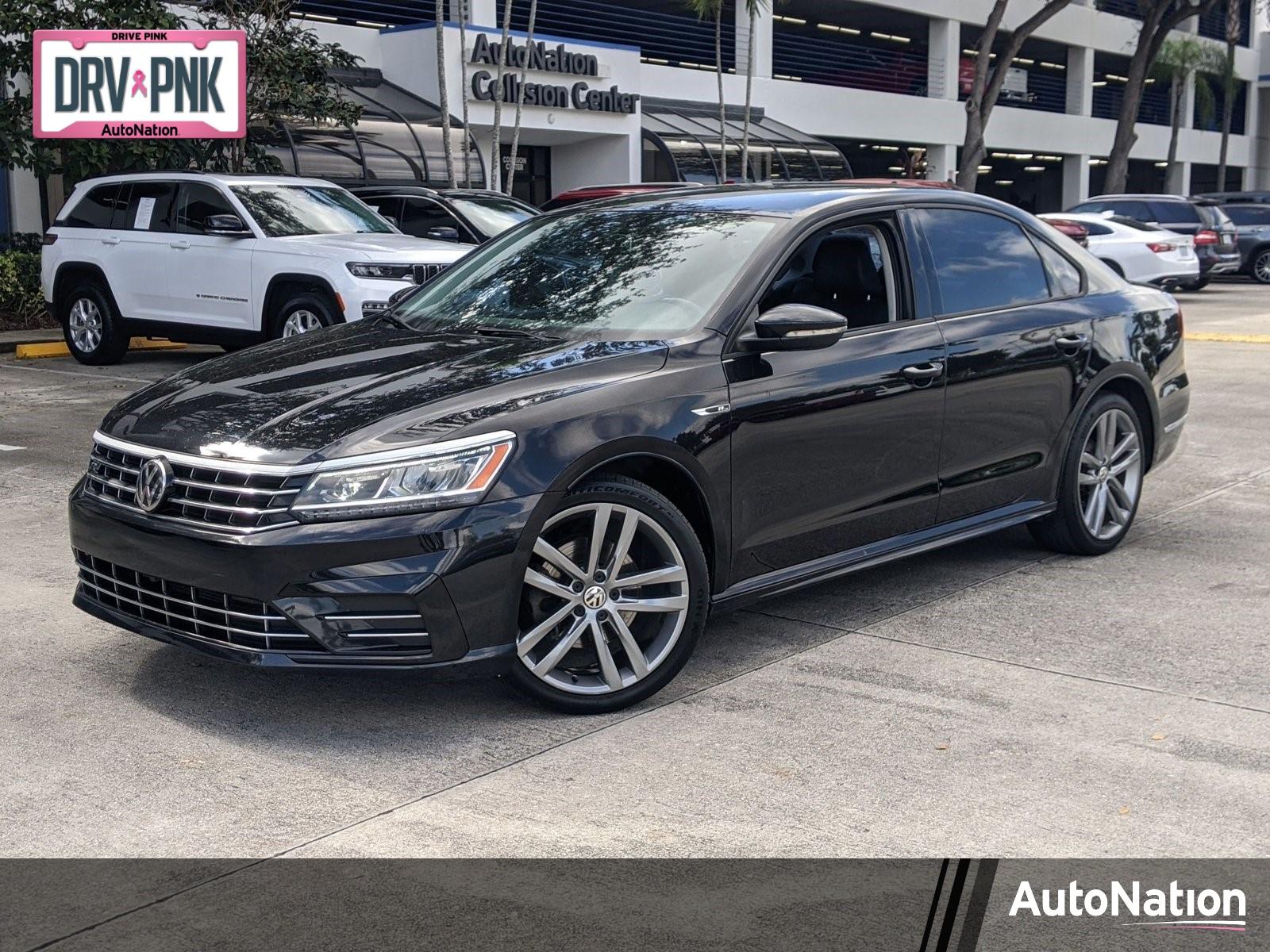 2018 Volkswagen Passat Vehicle Photo in PEMBROKE PINES, FL 33024-6534