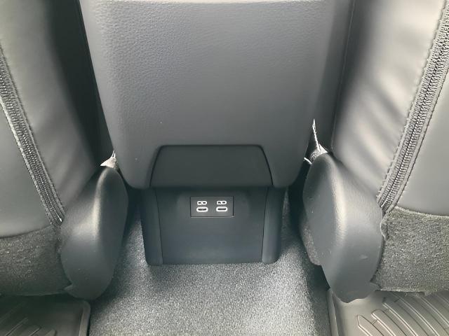 2024 Toyota Prius Vehicle Photo in Oshkosh, WI 54904