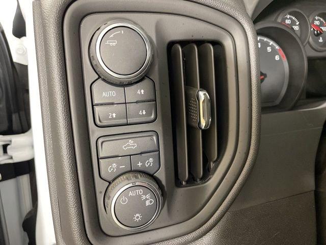 2025 Chevrolet Silverado 1500 Vehicle Photo in PHOENIX, AZ 85014-3381