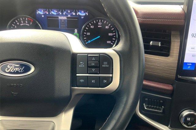 2022 Ford Expedition Max Vehicle Photo in TOPEKA, KS 66609-0000