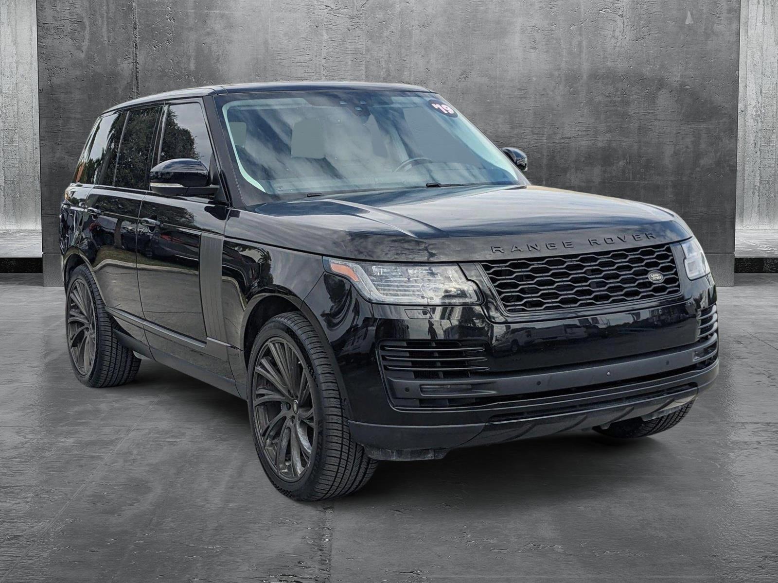 2019 Land Rover Range Rover Vehicle Photo in MIAMI, FL 33172-3015