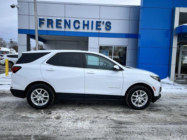 2022 Chevrolet Equinox Vehicle Photo in MASSENA, NY 13662-2255