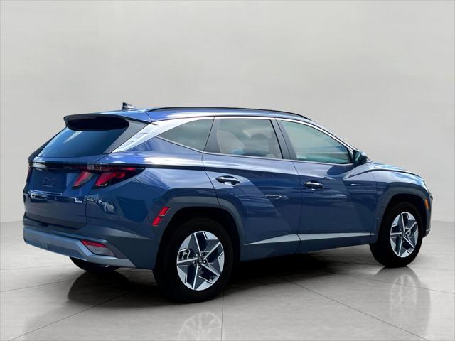 2025 Hyundai TUCSON Vehicle Photo in Green Bay, WI 54304