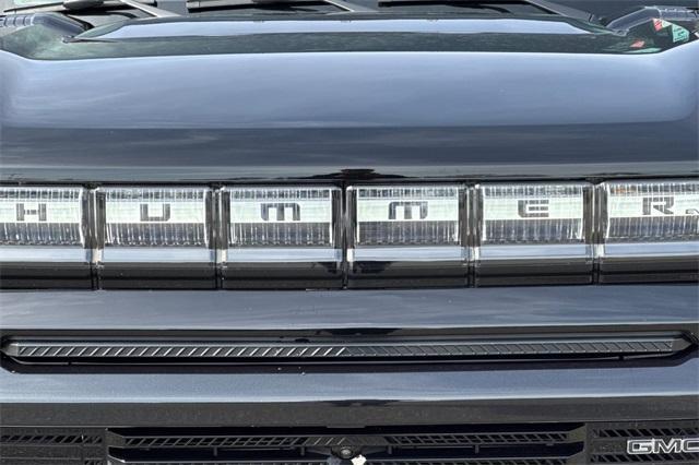 2024 GMC HUMMER EV Pickup Vehicle Photo in ELK GROVE, CA 95757-8703