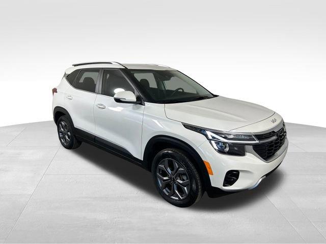 2024 Kia Seltos Vehicle Photo in MEDINA, OH 44256-9631