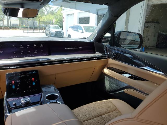 2025 Cadillac ESCALADE IQ Vehicle Photo in POMPANO BEACH, FL 33064-7091