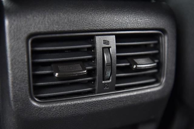 2024 Nissan Rogue Vehicle Photo in Ballwin, MO 63011