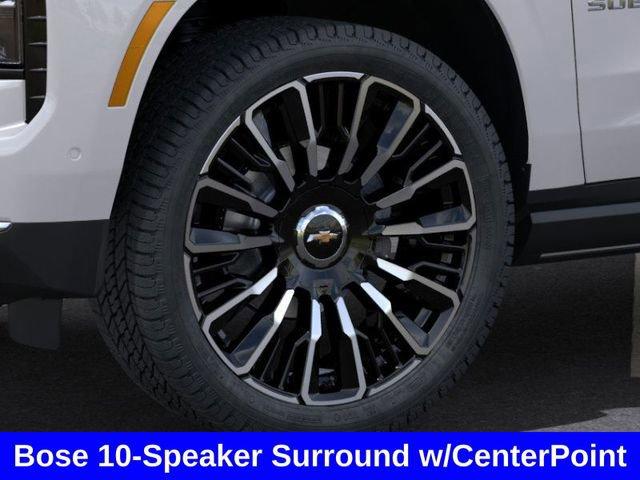 2025 Chevrolet Suburban Vehicle Photo in BROCKTON, MA 02301-7113