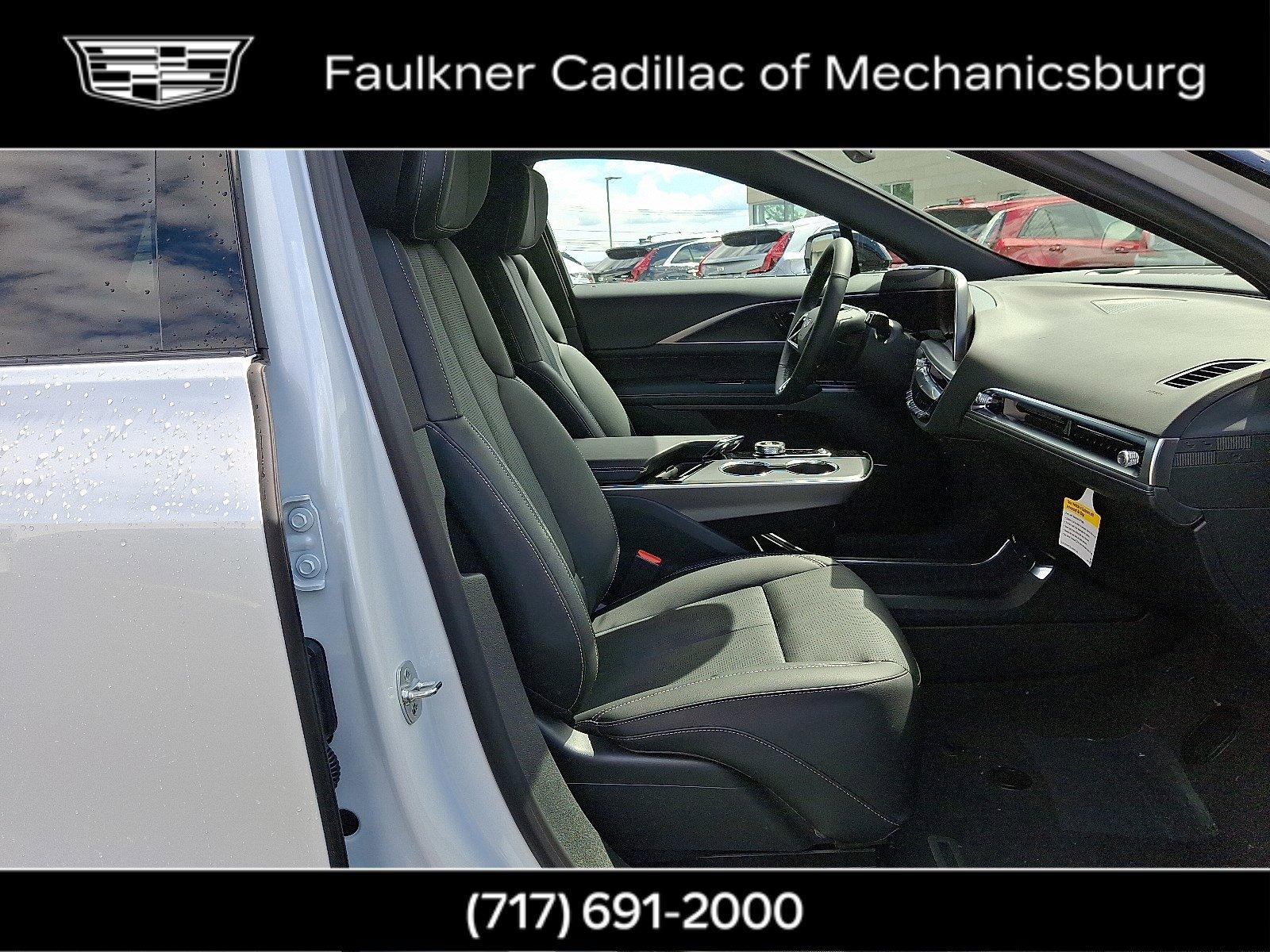 2025 Cadillac LYRIQ Vehicle Photo in MECHANICSBURG, PA 17050-1707