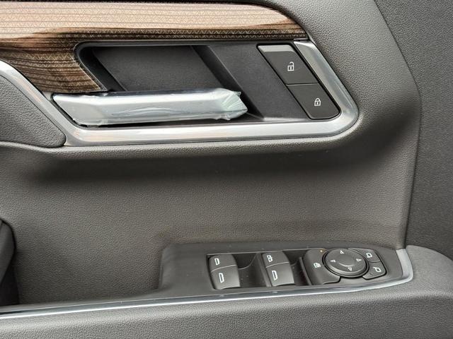 2025 Chevrolet Silverado 1500 Vehicle Photo in COLUMBIA, MO 65203-3903