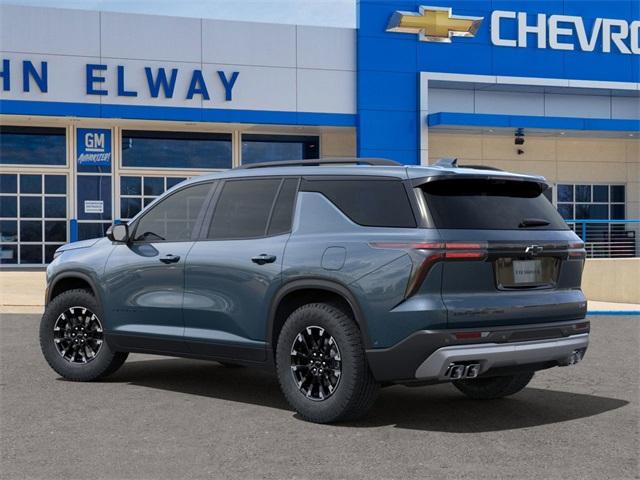 2025 Chevrolet Traverse Vehicle Photo in ENGLEWOOD, CO 80113-6708