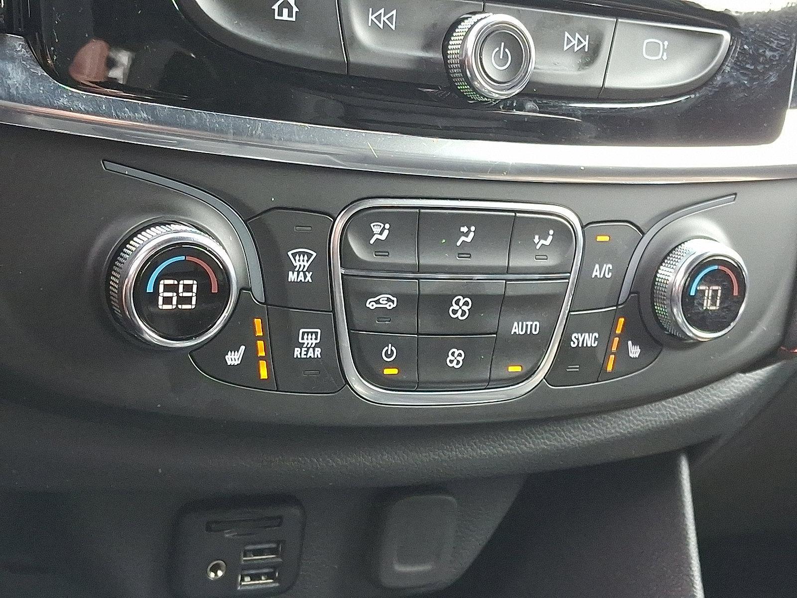 2023 Chevrolet Traverse Vehicle Photo in BETHLEHEM, PA 18017-9401