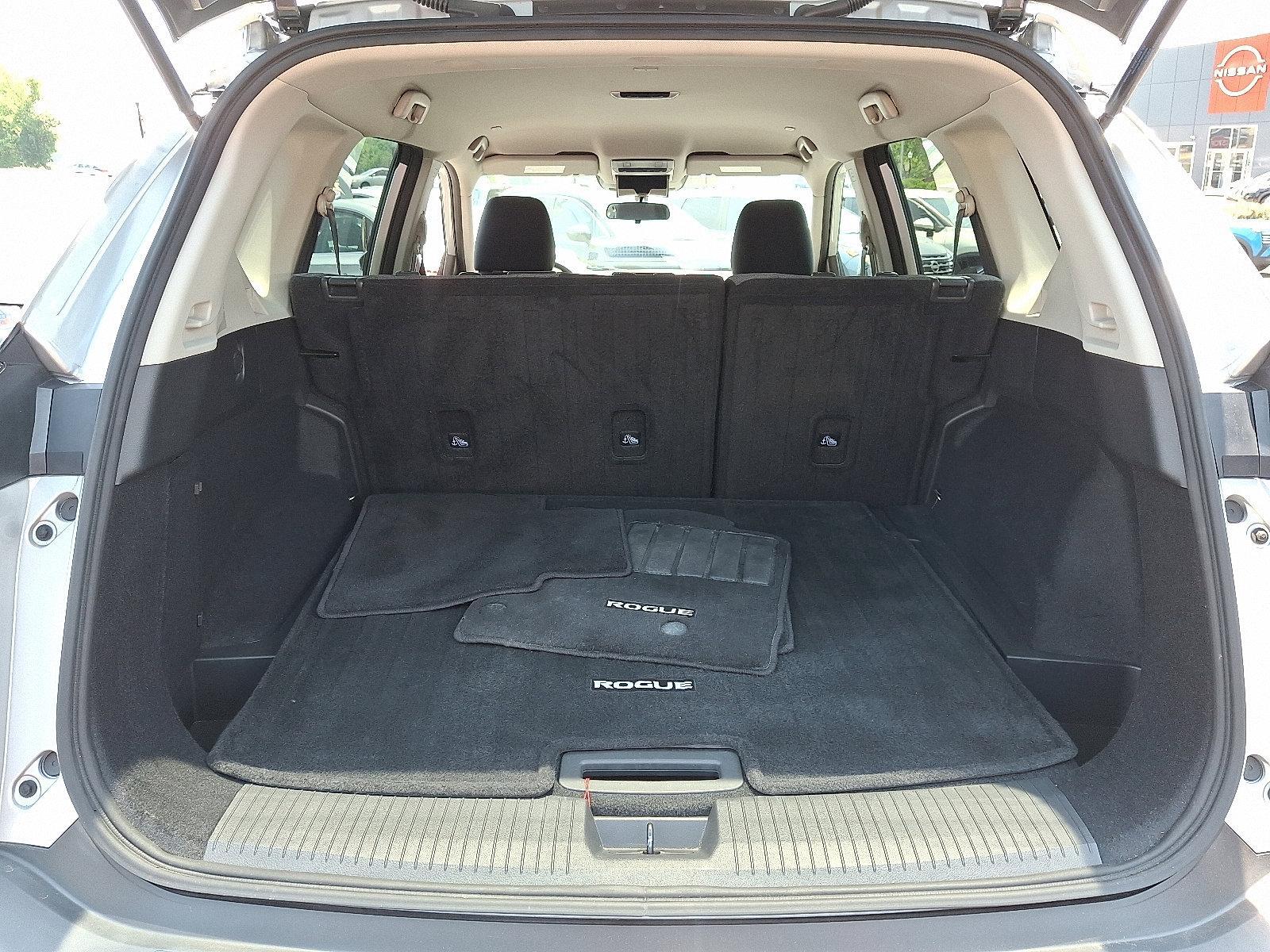 2022 Nissan Rogue Vehicle Photo in Jenkintown, PA 19046