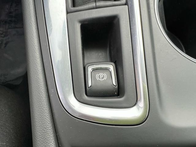 2022 Chevrolet Equinox Vehicle Photo in Roslyn, NY 11576