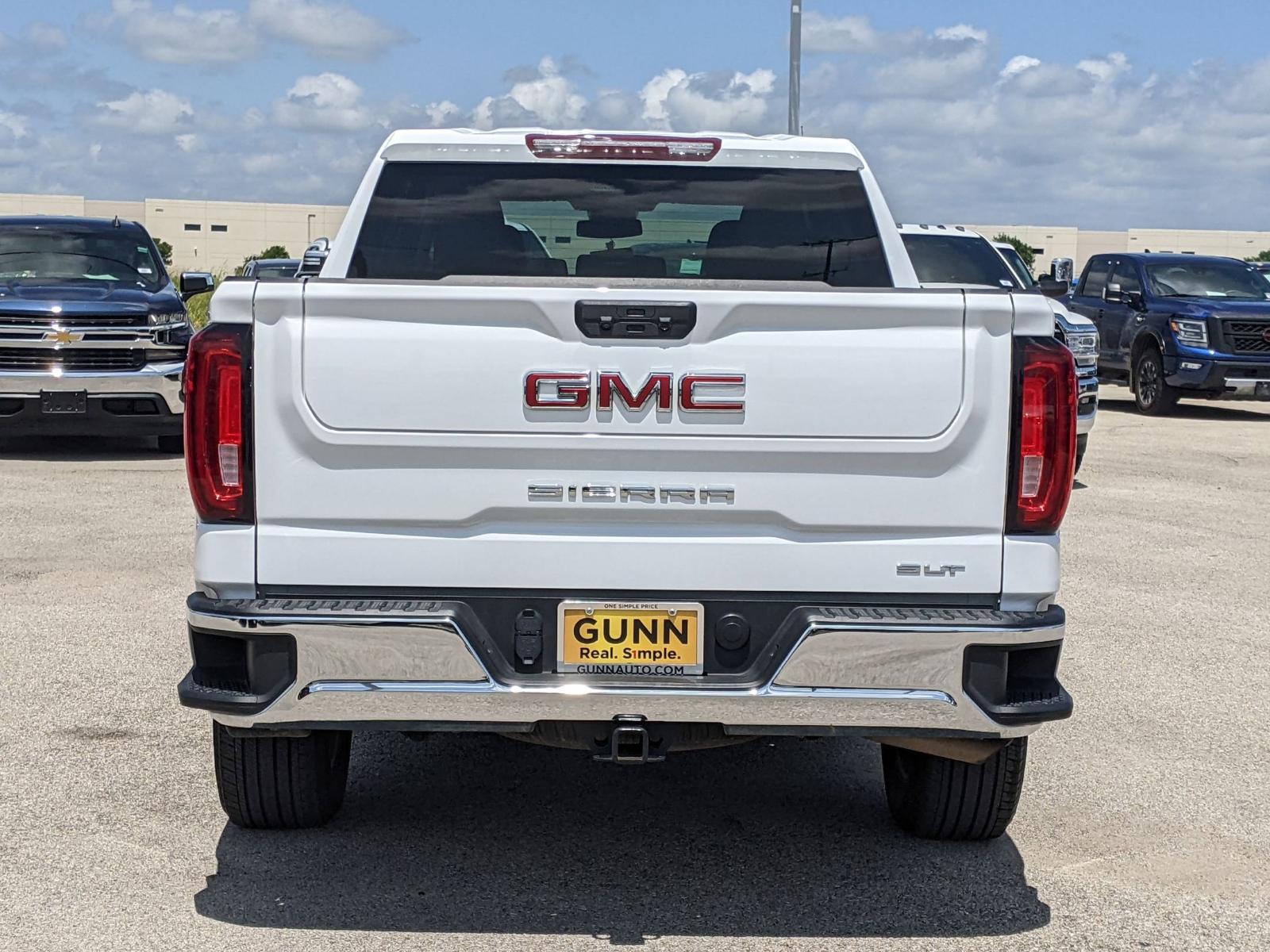 2024 GMC Sierra 1500 Vehicle Photo in Seguin, TX 78155